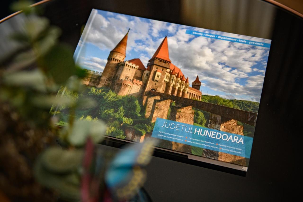 Vila Sarisa Дева Екстер'єр фото